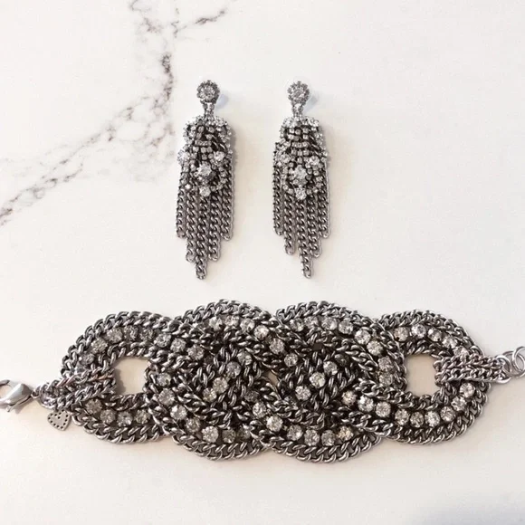 :: Stella & Dot Retired Petra Fringe Earrings - Picture 15 of 15